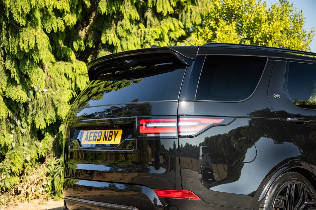 2019 Land Rover Discovery 5th Gen - Image 29 of 31