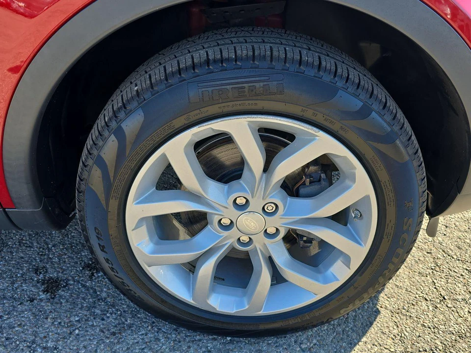 2019 Land Rover Discovery 5th Gen - Image 16 of 21