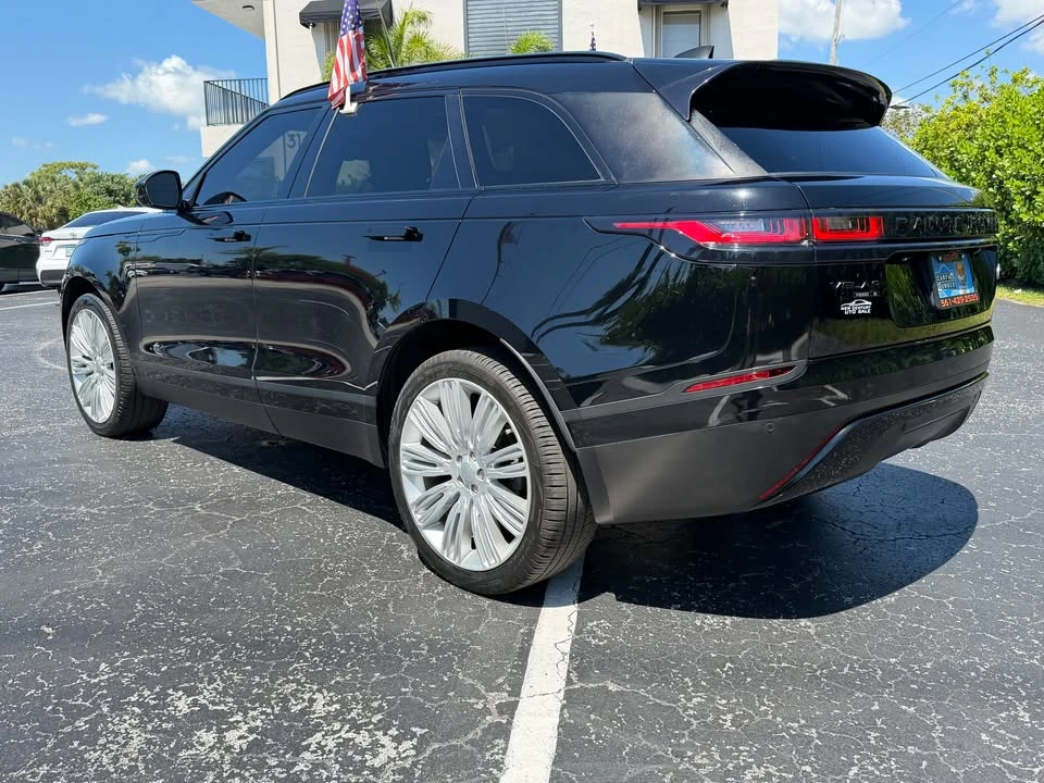 2019 Land Rover Range Rover Velar - Image 11 of 19