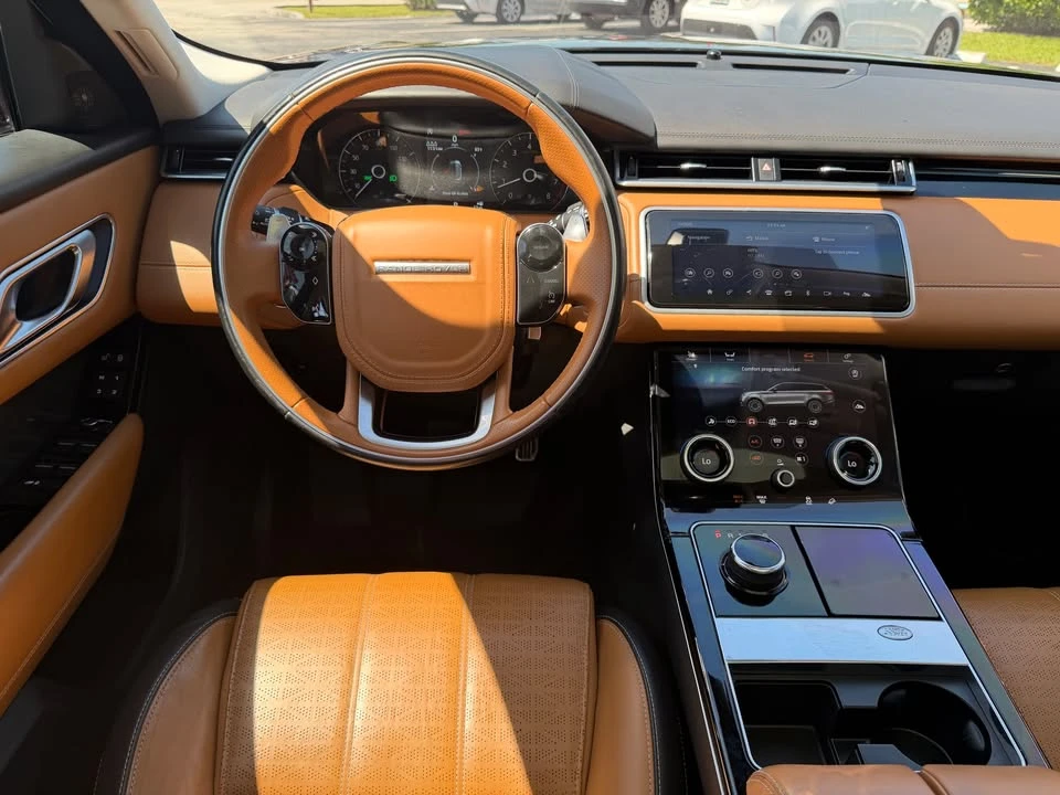 2019 Land Rover Range Rover Velar - Image 13 of 19