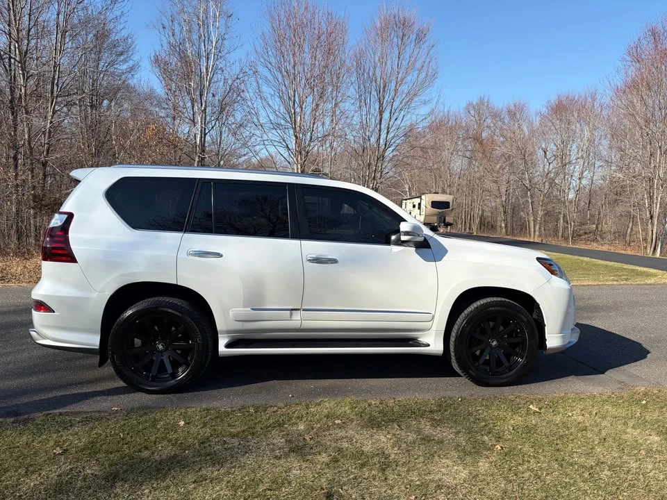2019 Lexus GX 2nd Gen - Image 3 of 10