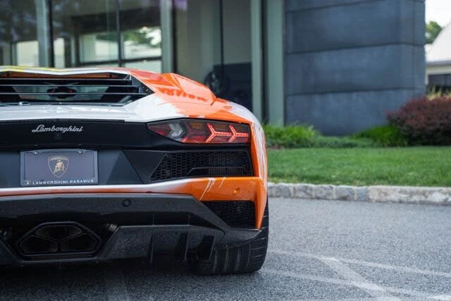 2019 Lamborghini Aventador S LP740-4 - Image 17 of 31