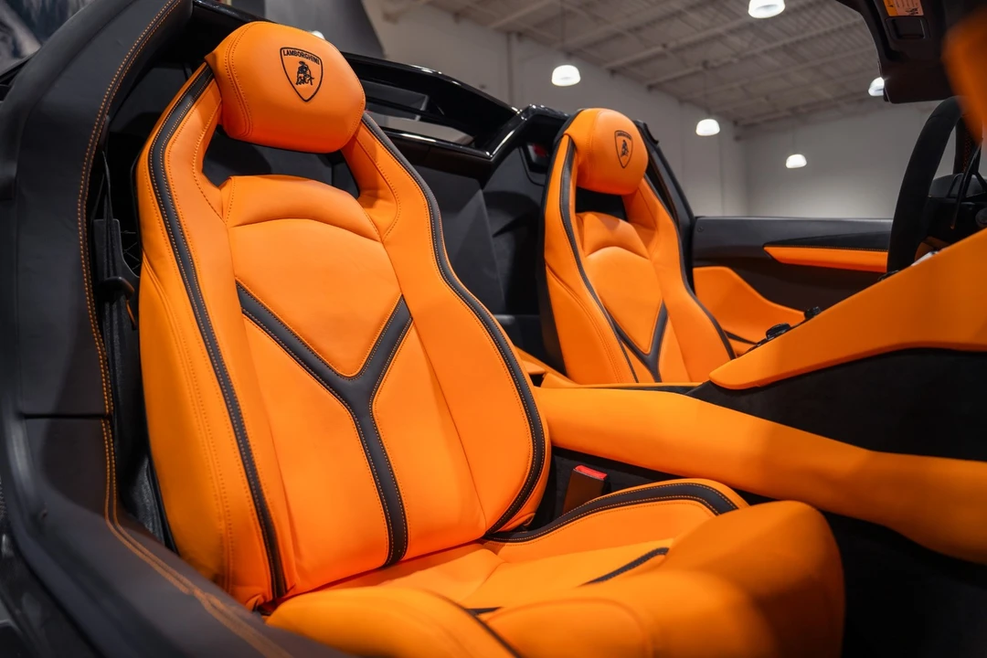 2019 Lamborghini Aventador S LP740-4 - Image 2 of 31