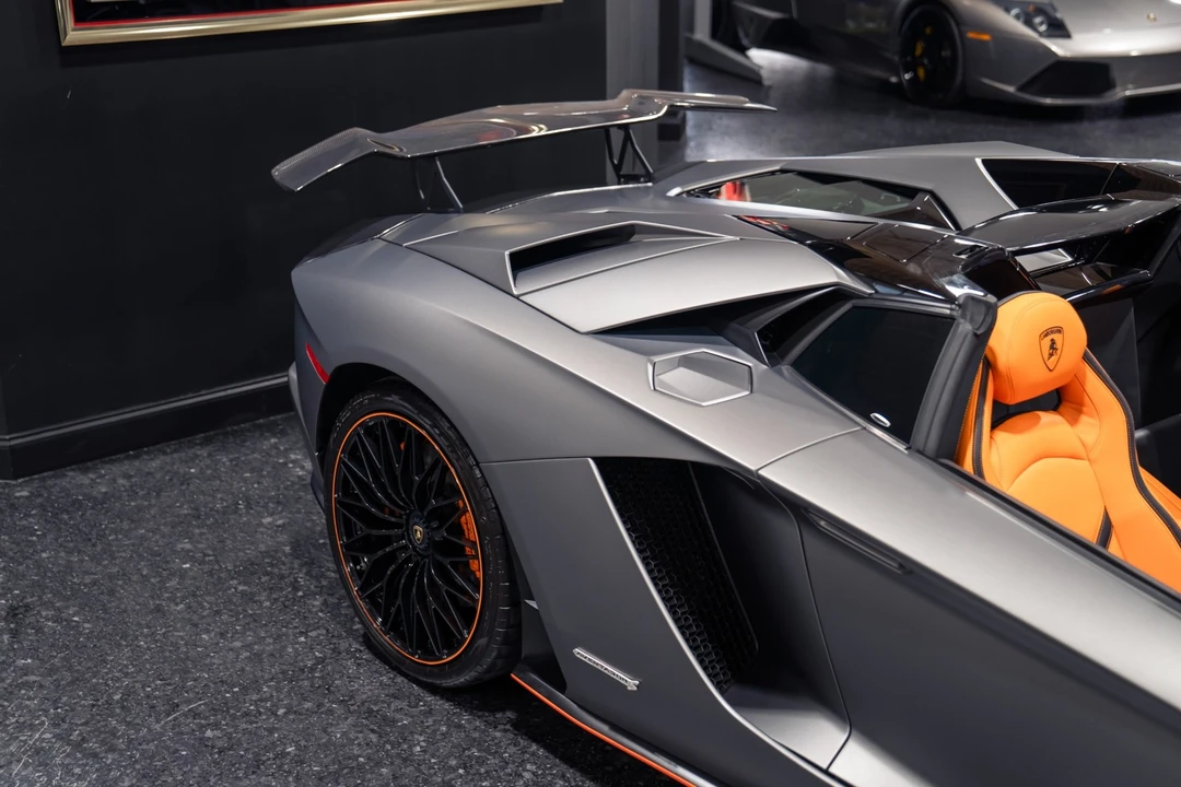2019 Lamborghini Aventador S LP740-4 - Image 24 of 31