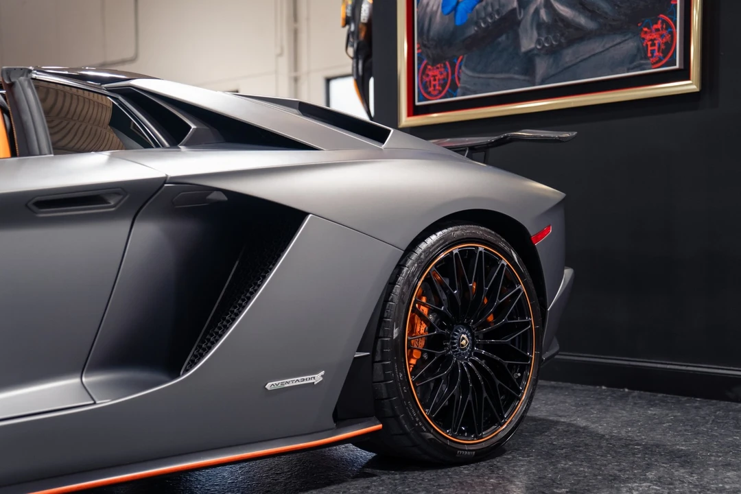2019 Lamborghini Aventador S LP740-4 - Image 23 of 31