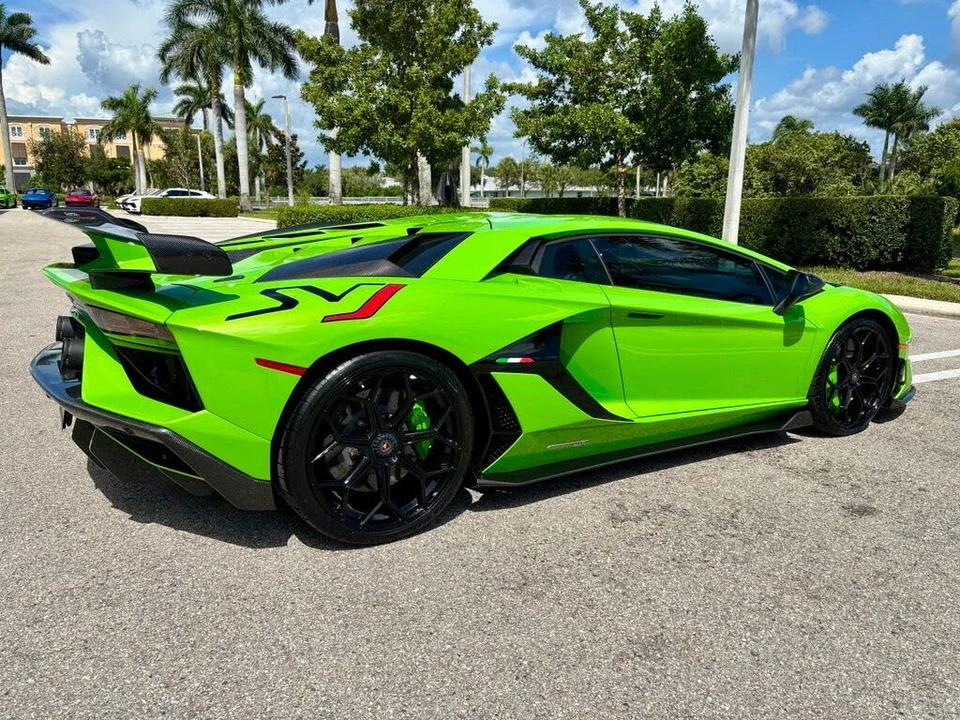 2019 Lamborghini Aventador SVJ LP770-4 - Image 8 of 31