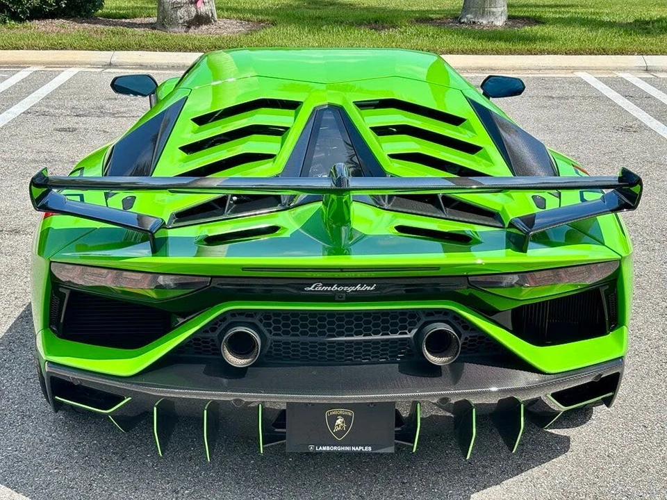 2019 Lamborghini Aventador SVJ LP770-4 - Image 9 of 31