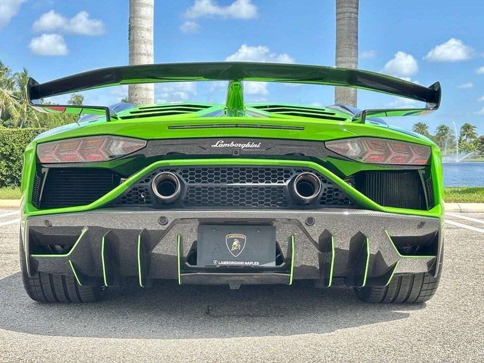 2019 Lamborghini Aventador SVJ LP770-4 - Image 10 of 31