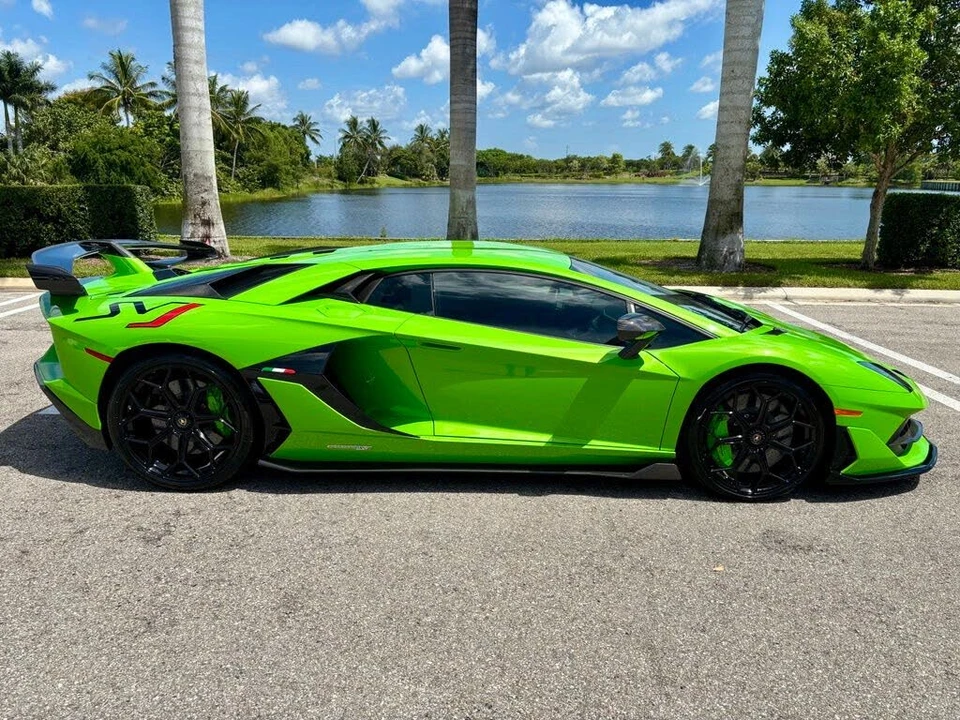2019 Lamborghini Aventador SVJ LP770-4 - Image 6 of 31