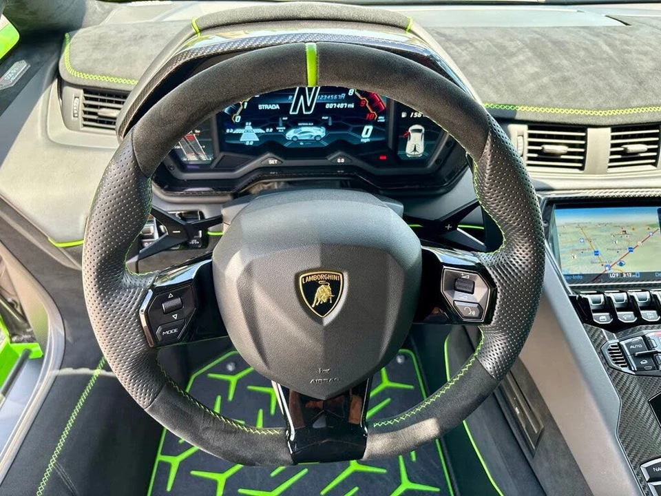 2019 Lamborghini Aventador SVJ LP770-4 - Image 16 of 31