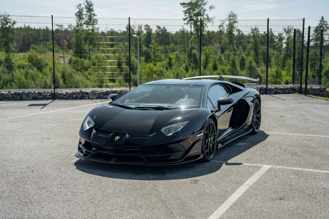 2019 Lamborghini Aventador SVJ LP770-4 - Image 11 of 31