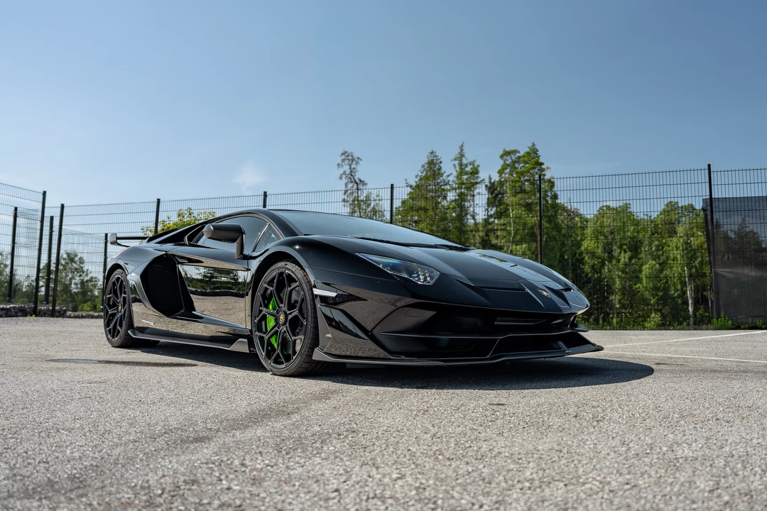 2019 Lamborghini Aventador SVJ LP770-4 - Image 9 of 31