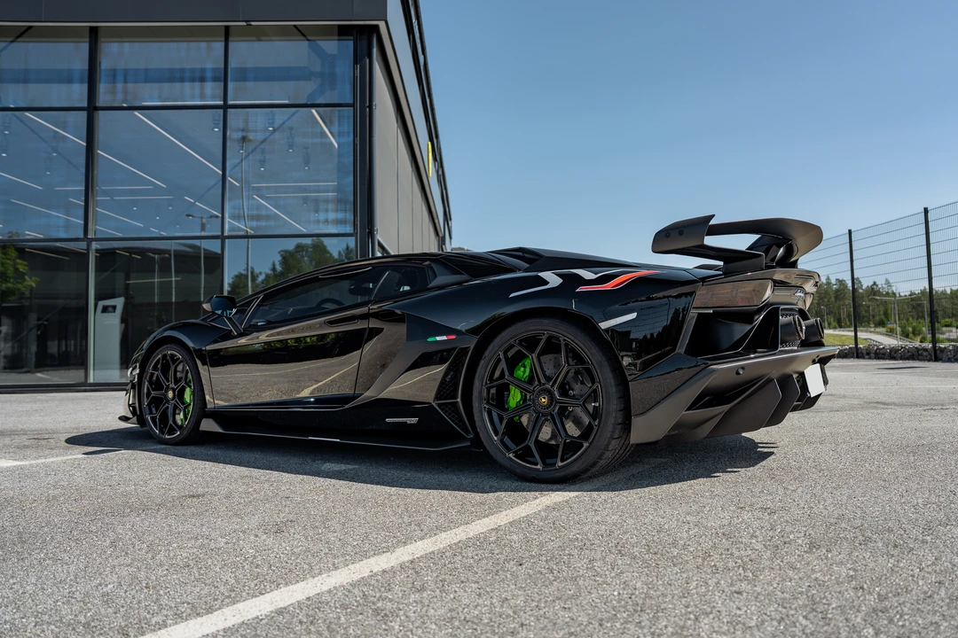 2019 Lamborghini Aventador SVJ LP770-4 - Image 5 of 31