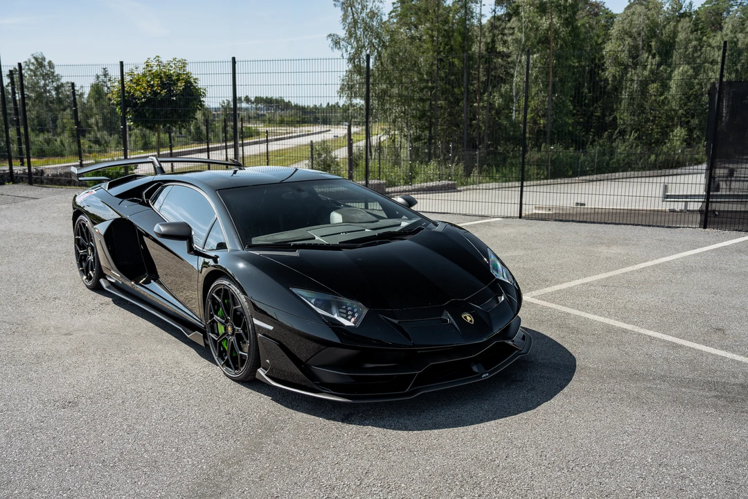 2019 Lamborghini Aventador SVJ LP770-4 - Image 10 of 31