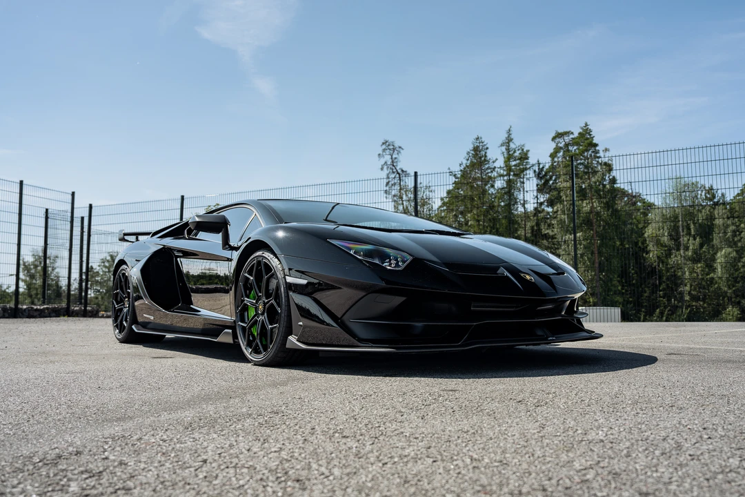2019 Lamborghini Aventador SVJ LP770-4 - Image 15 of 31