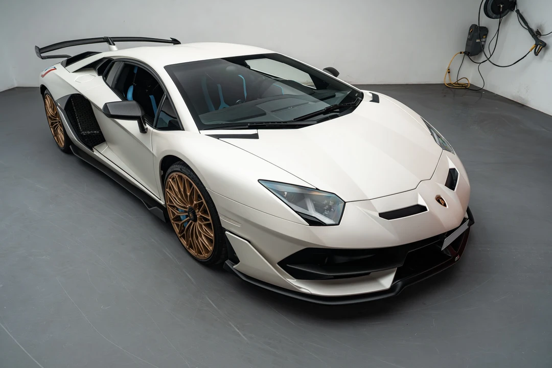 2019 Lamborghini Aventador SVJ LP770-4 - Image 12 of 31