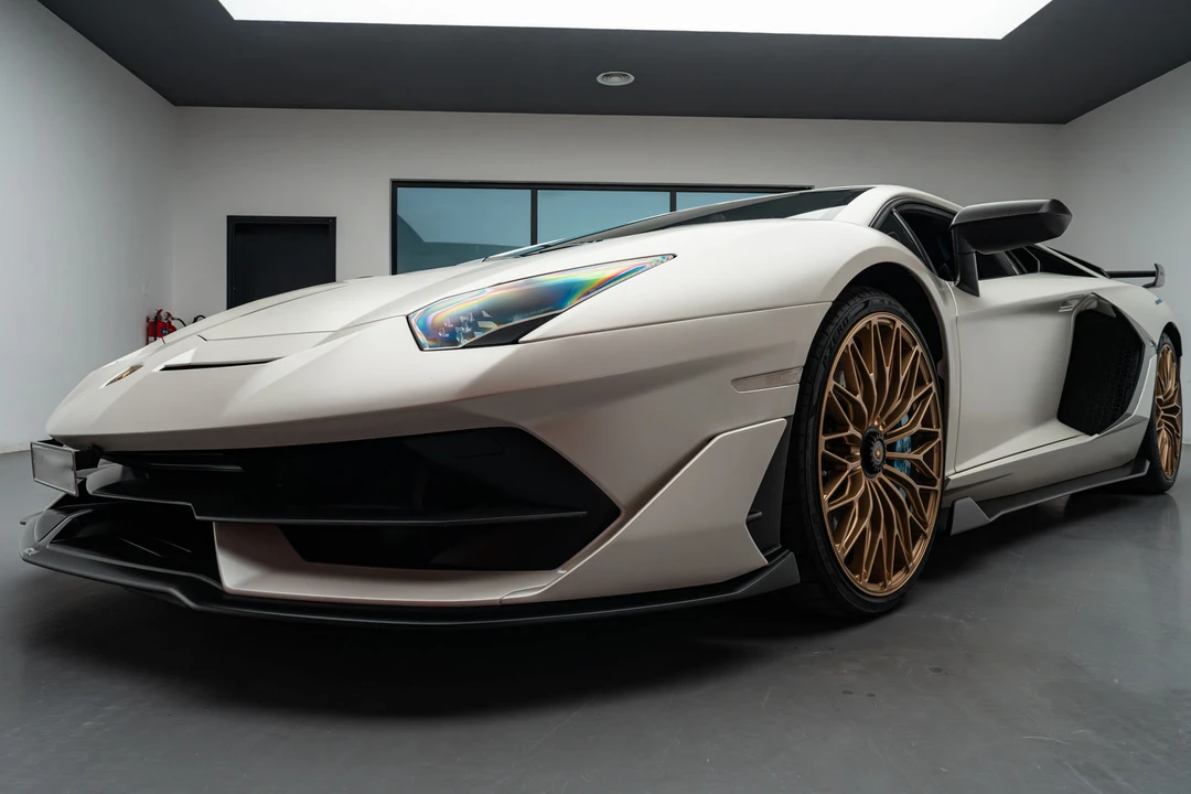 2019 Lamborghini Aventador SVJ LP770-4 - Image 19 of 31