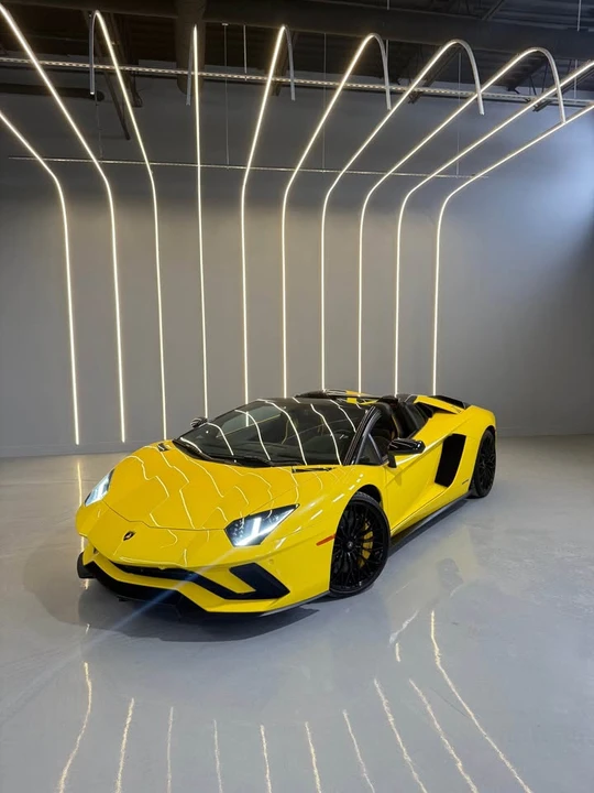 2019 Lamborghini Aventador S LP740-4 - Image 3 of 12