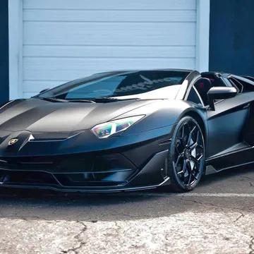 2019 Lamborghini Aventador SVJ Convertible 2D