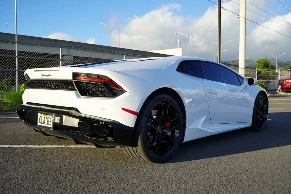 2019 Lamborghini Huracan - Image 17 of 20