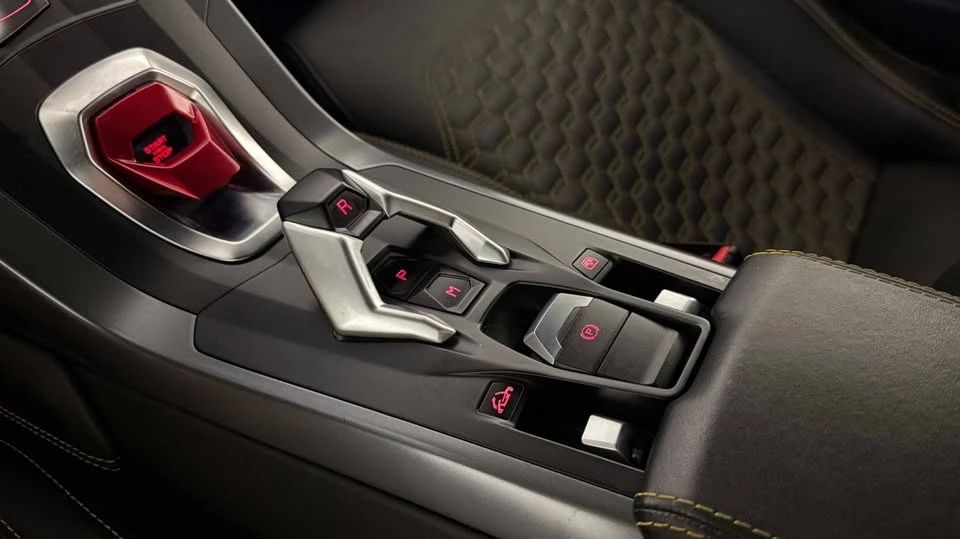 2019 Lamborghini Huracan LP580-2 - Image 16 of 20
