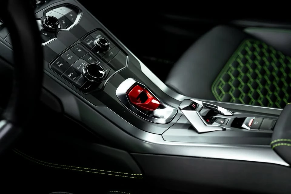 2019 Lamborghini Huracan - Image 11 of 18