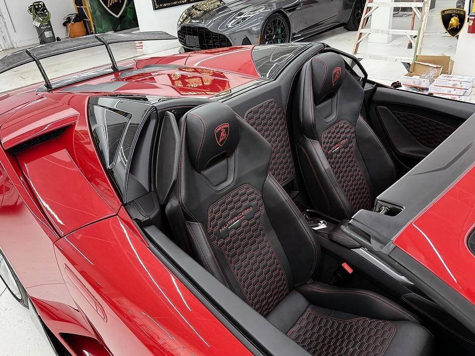 2019 Lamborghini Huracan - Image 11 of 20