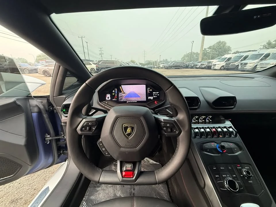 2019 Lamborghini Huracan - Image 16 of 20
