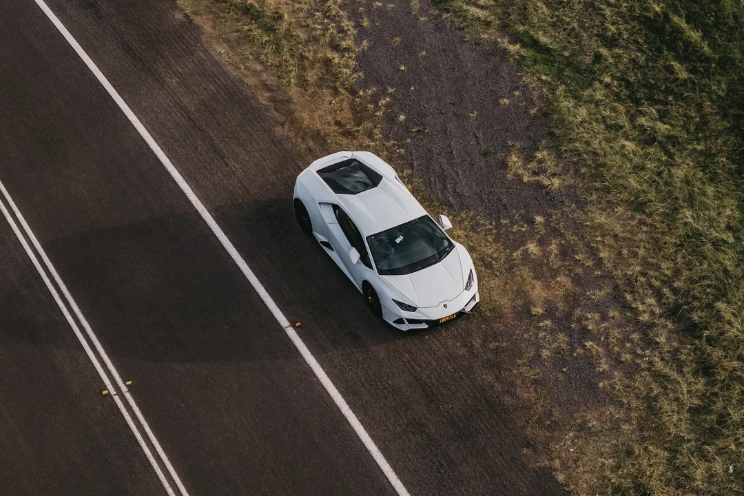 2019 Lamborghini Huracan LP640-4 EVO - Image 15 of 31