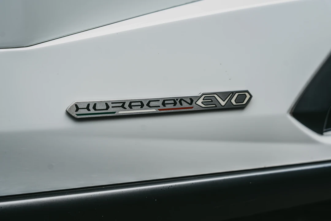 2019 Lamborghini Huracan LP640-4 EVO - Image 25 of 31