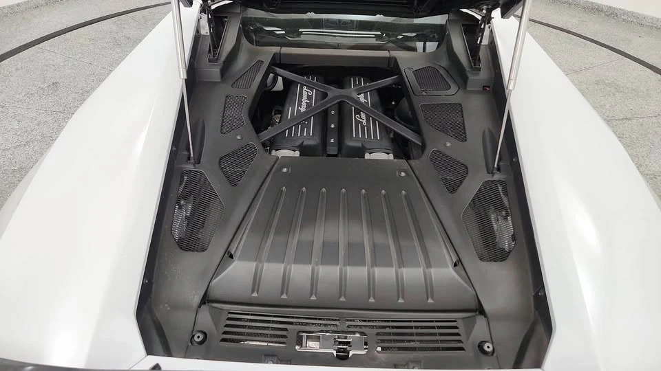 2019 Lamborghini Huracan LP580-2 - Image 11 of 20