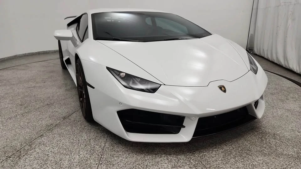 2019 Lamborghini Huracan LP580-2 - Image 6 of 20