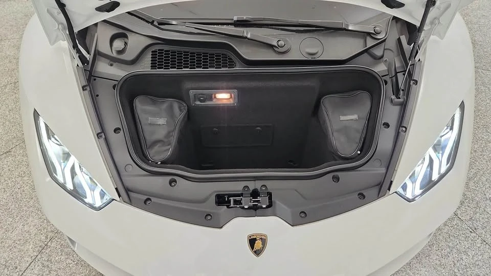 2019 Lamborghini Huracan LP580-2 - Image 13 of 20