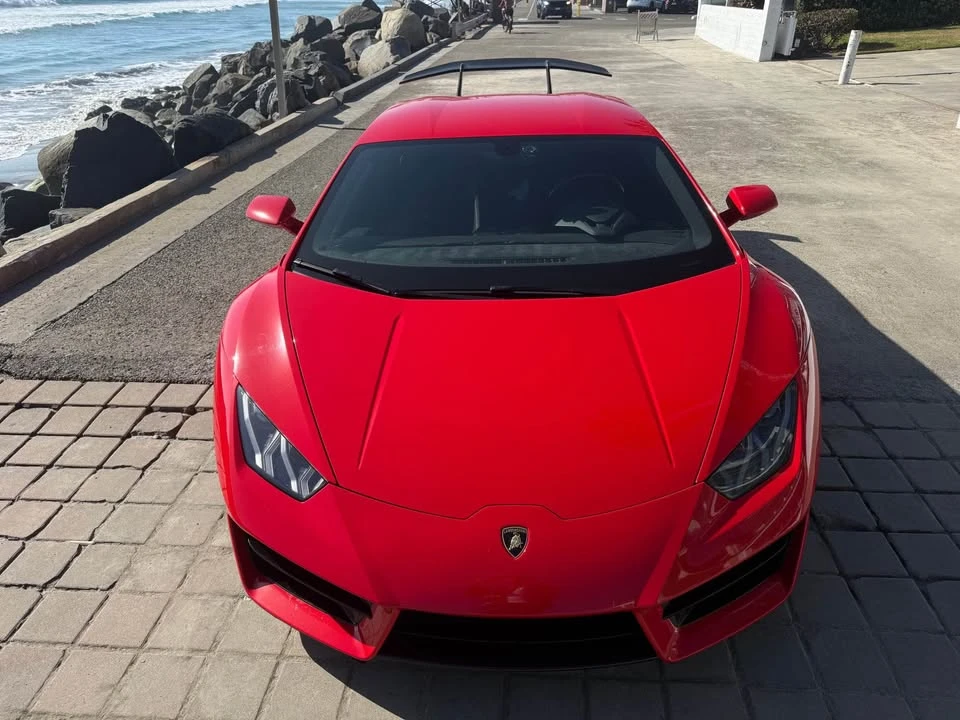 2019 Lamborghini Huracan LP580-2 - Image 2 of 20