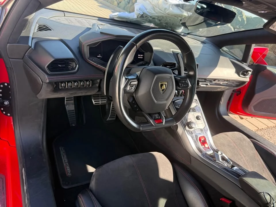 2019 Lamborghini Huracan LP580-2 - Image 17 of 20
