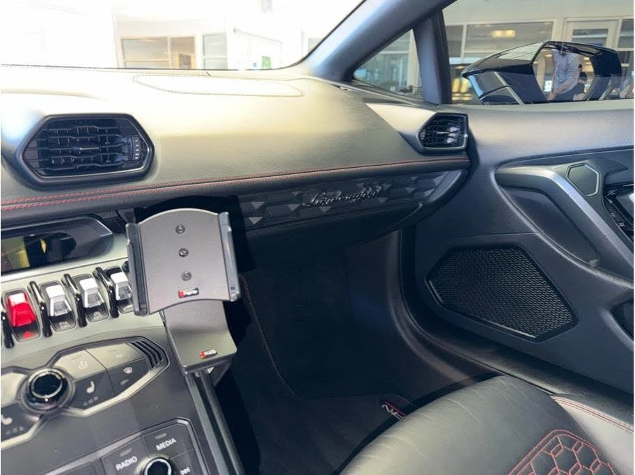 2019 Lamborghini Huracan LP580-2 - Image 25 of 31
