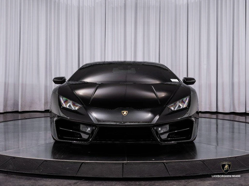 2019 Lamborghini Huracan LP580-2 - Image 2 of 31