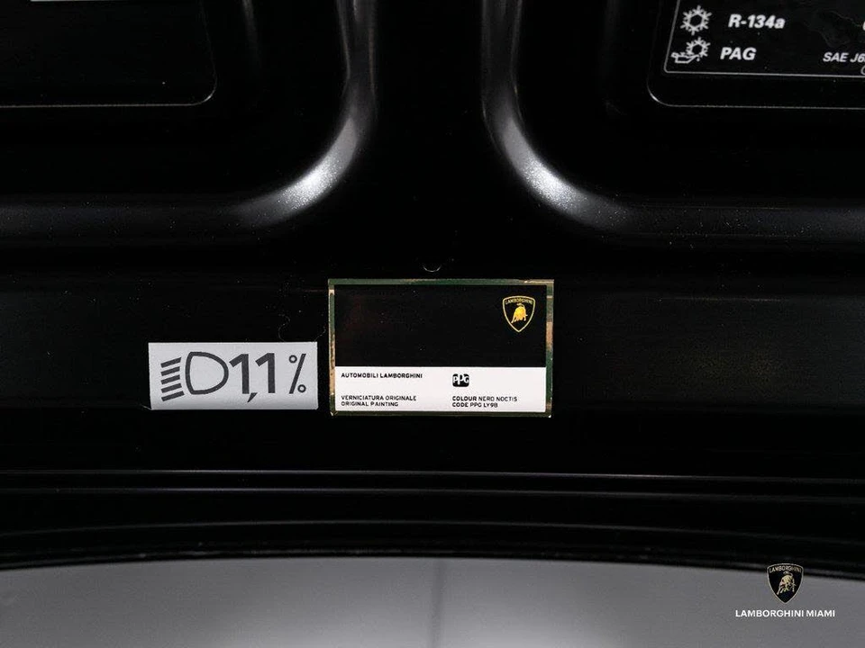 2019 Lamborghini Huracan LP580-2 - Image 4 of 31