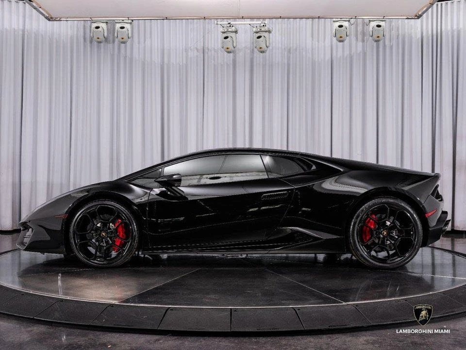 2019 Lamborghini Huracan LP580-2 - Image 6 of 31