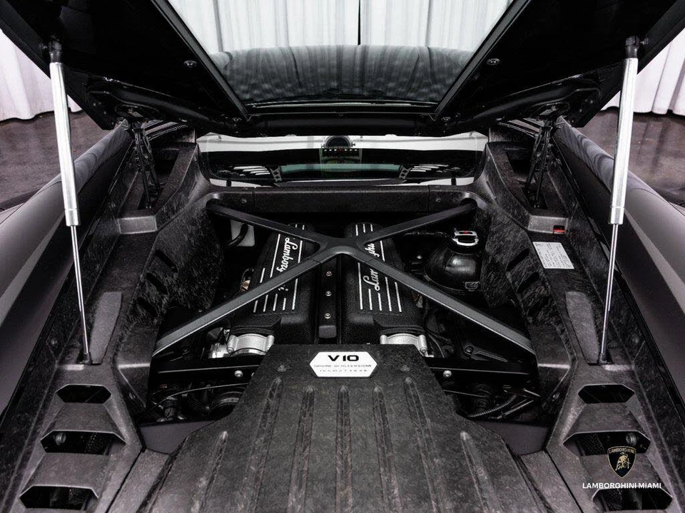 2019 Lamborghini Huracan LP580-2 - Image 13 of 31