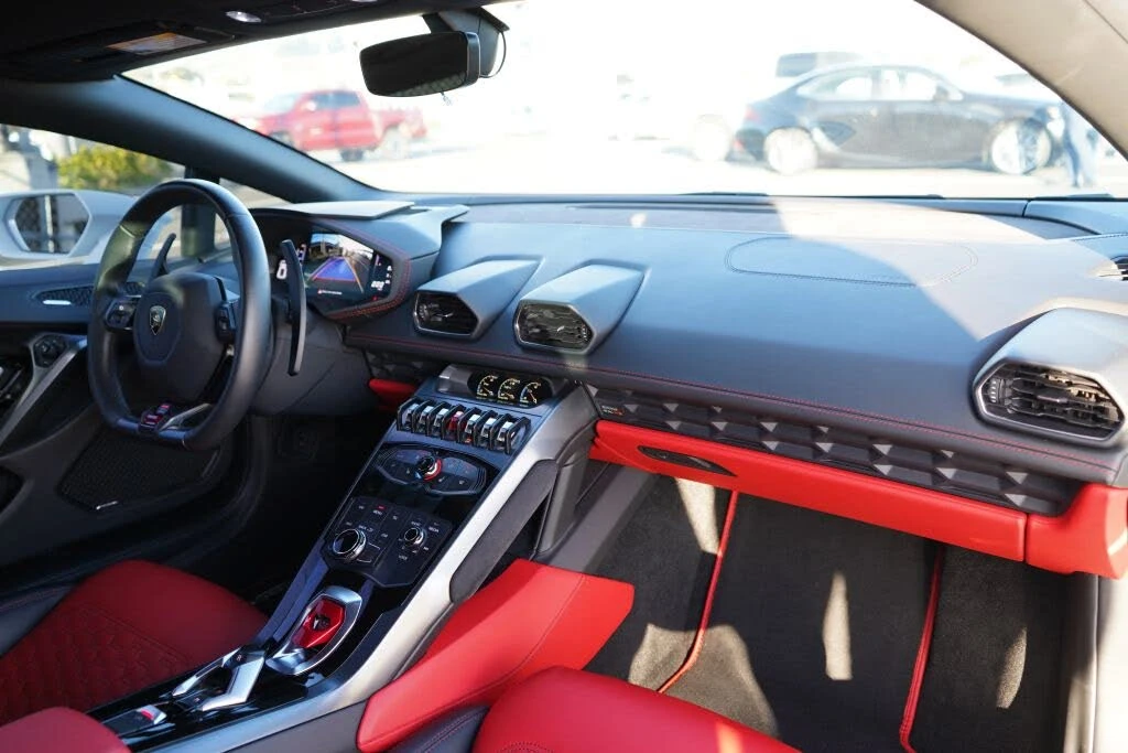 2019 Lamborghini Huracan LP580-2 - Image 20 of 31