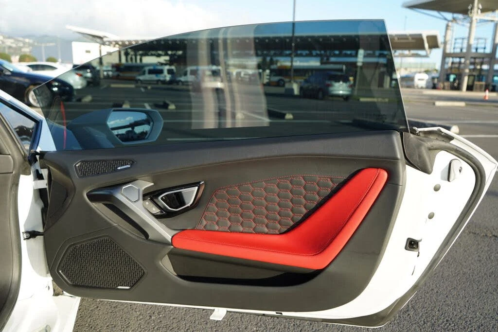 2019 Lamborghini Huracan LP580-2 - Image 23 of 31