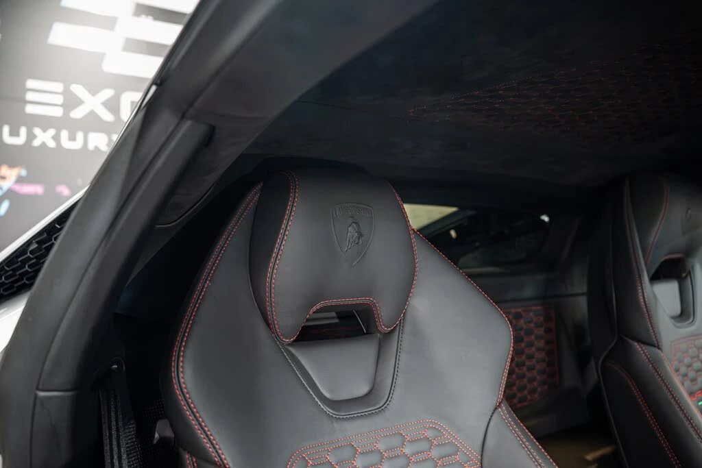 2019 Lamborghini Huracan LP580-2 - Image 9 of 20