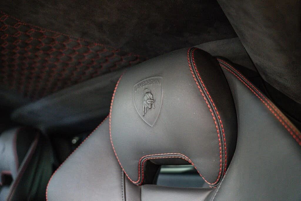 2019 Lamborghini Huracan LP580-2 - Image 7 of 20