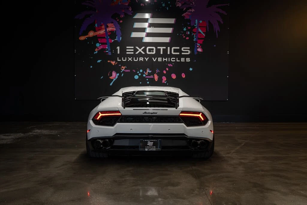 2019 Lamborghini Huracan LP580-2 - Image 4 of 20