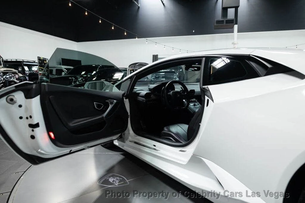 2019 Lamborghini Huracan LP580-2 - Image 25 of 31