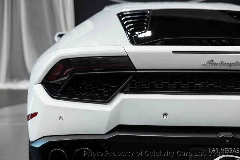 2019 Lamborghini Huracan LP580-2 - Image 9 of 31