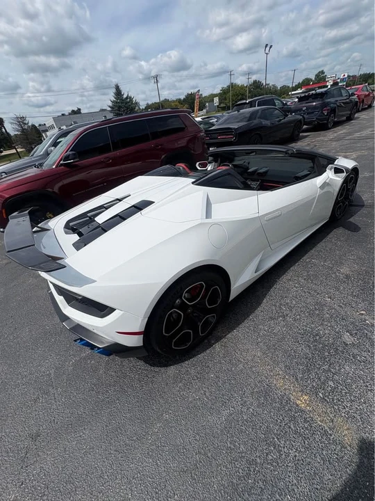 2019 Lamborghini Huracan LP580-2 - Image 4 of 6