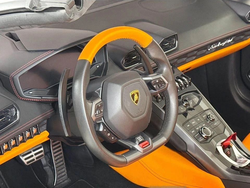 2019 Lamborghini Huracan LP580-2 - Image 7 of 18