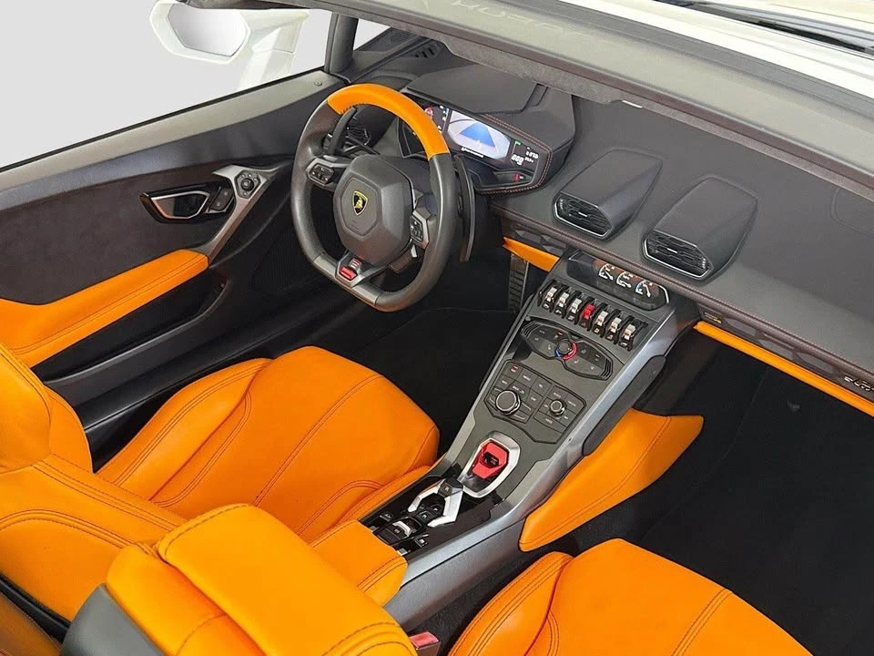 2019 Lamborghini Huracan LP580-2 - Image 12 of 18